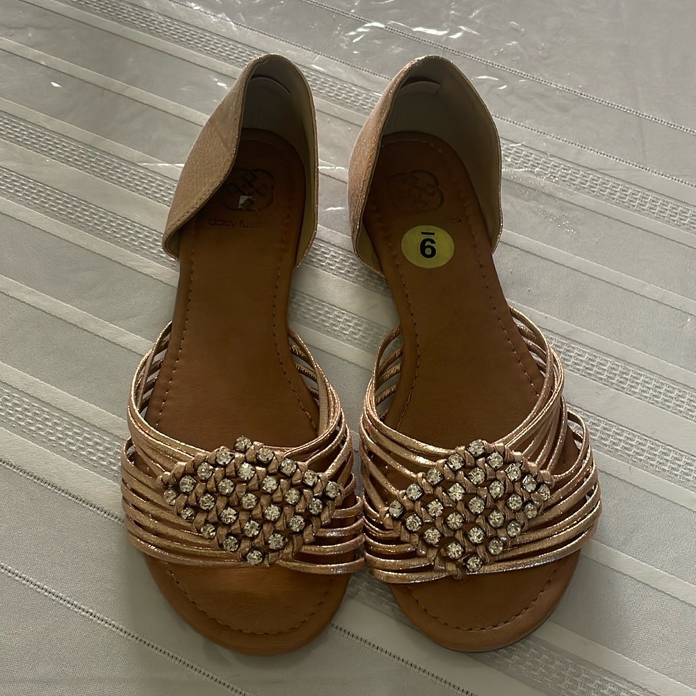 Daisy Fuentes Tan Intricate Woven Sandals